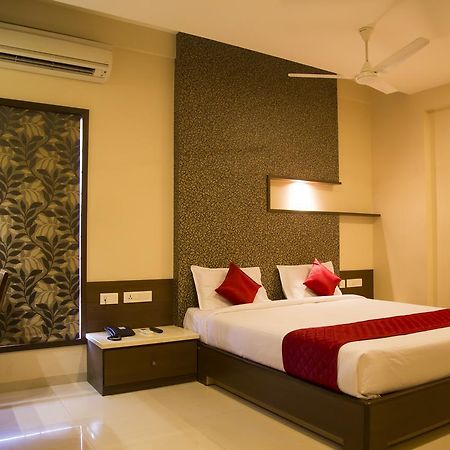 Hotel Sri Sakthi Tirupur Exterior foto